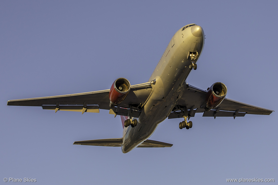 Omni Air International Boeing 767-200ER N234AX at McCarran International Airport (KLAS/LAS) Omni Air International Boeing 767-200ER N234AX at McCarran International Airport (KLAS/LAS)