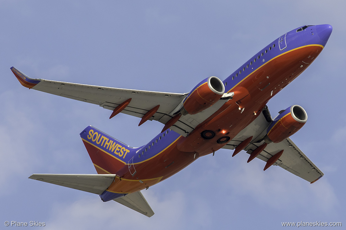 Southwest Airlines Boeing 737-700 N298WN at McCarran International Airport (KLAS/LAS) Southwest Airlines Boeing 737-700 N298WN at McCarran International Airport (KLAS/LAS)