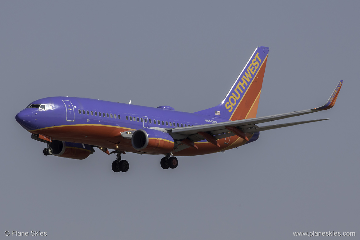 Southwest Airlines Boeing 737-700 N444WN at McCarran International Airport (KLAS/LAS) Southwest Airlines Boeing 737-700 N444WN at McCarran International Airport (KLAS/LAS)
