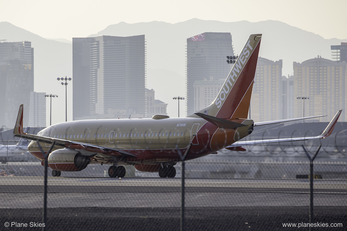 Southwest Airlines Boeing 737-700 N711HK at McCarran International Airport (KLAS/LAS) Southwest Airlines Boeing 737-700 N711HK at McCarran International Airport (KLAS/LAS)