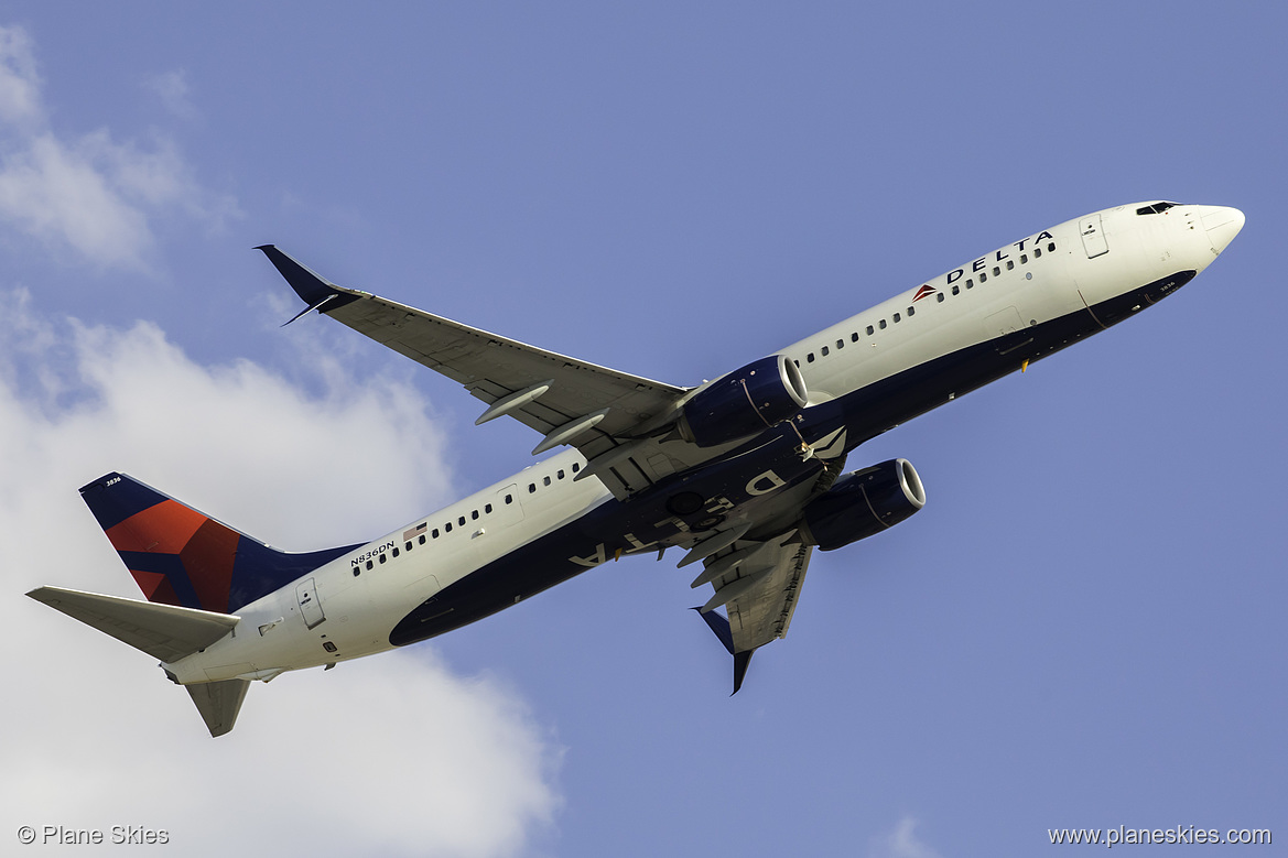 Delta Air Lines Boeing 737-900ER N836DN at McCarran International Airport (KLAS/LAS)