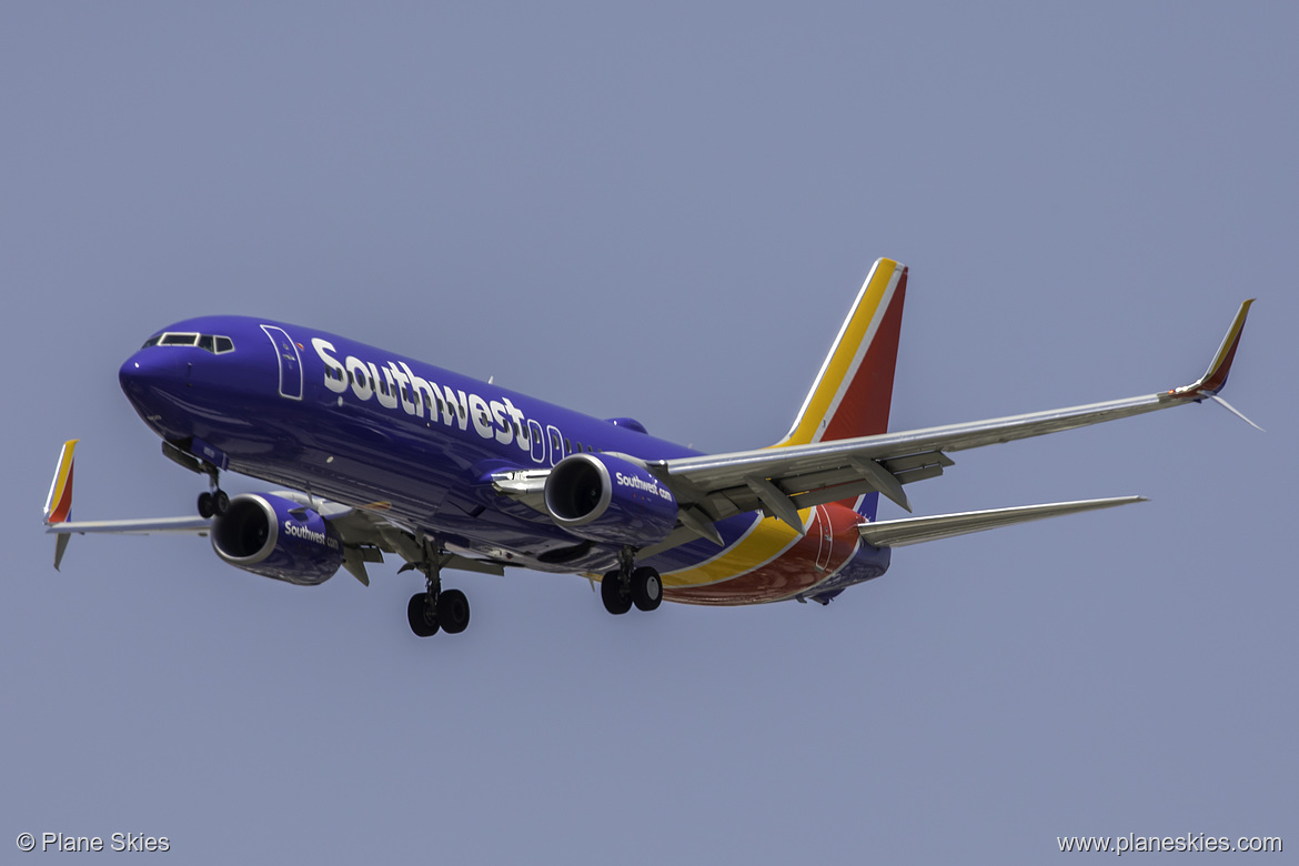 Southwest Airlines Boeing 737-800 N8519R at McCarran International Airport (KLAS/LAS)