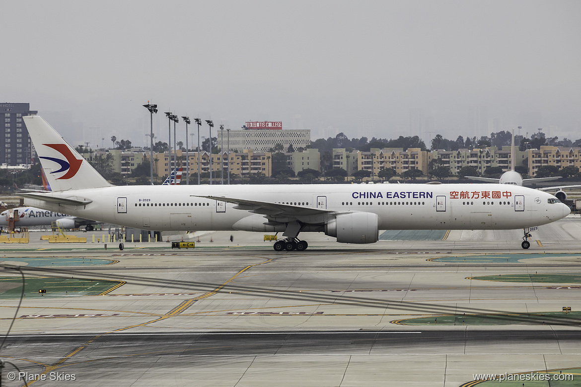 China Eastern Airlines Boeing 777-300ER B-2023 at Los Angeles International Airport (KLAX/LAX)