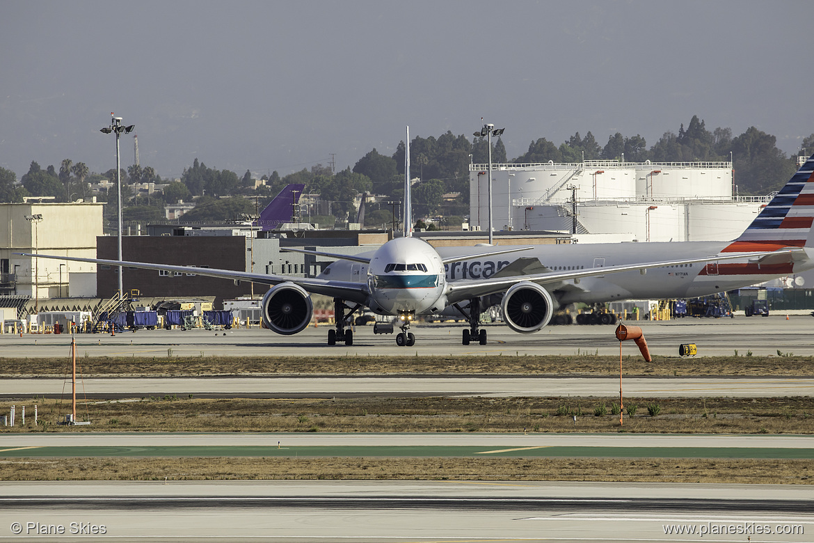 Cathay Pacific Boeing 777-300ER B-KPG at Los Angeles International Airport (KLAX/LAX)