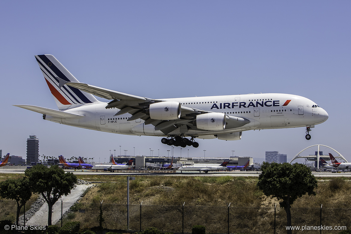 Air France Airbus A380-800 F-HPJC at Los Angeles International Airport (KLAX/LAX) Air France Airbus A380-800 F-HPJC at Los Angeles International Airport (KLAX/LAX)