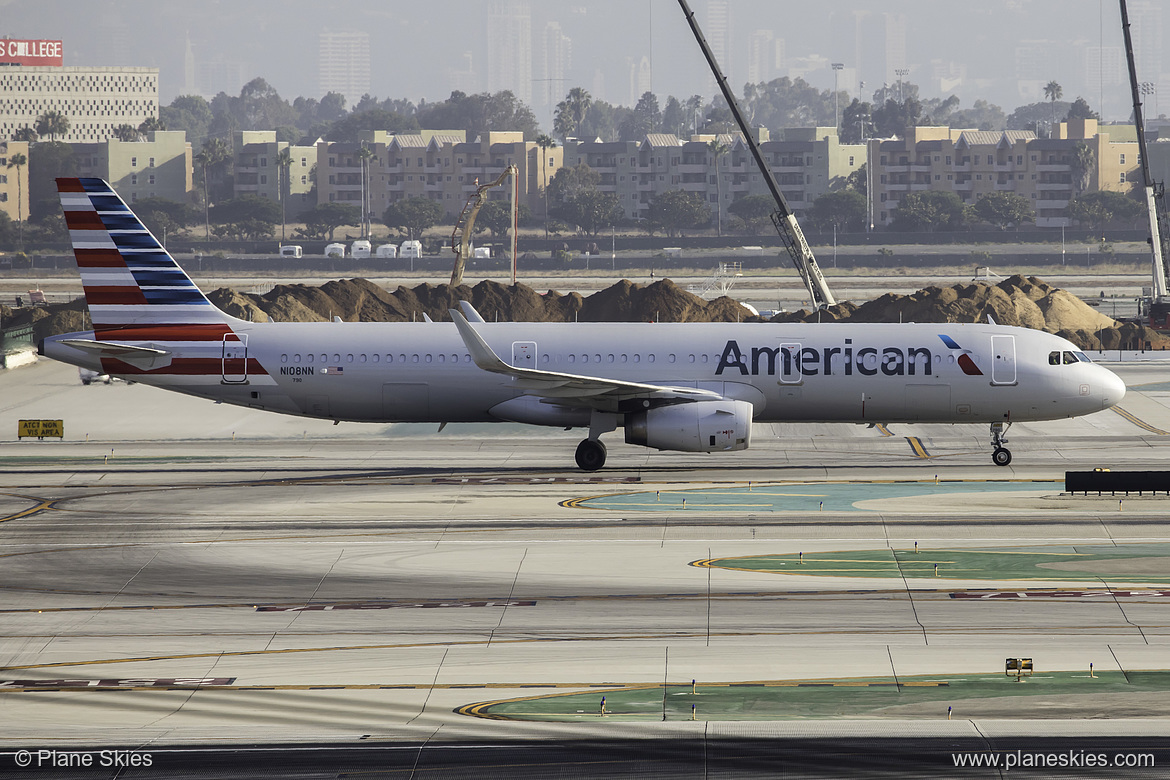 American Airlines Airbus A321-200 N108NN at Los Angeles International Airport (KLAX/LAX) American Airlines Airbus A321-200 N108NN at Los Angeles International Airport (KLAX/LAX)
