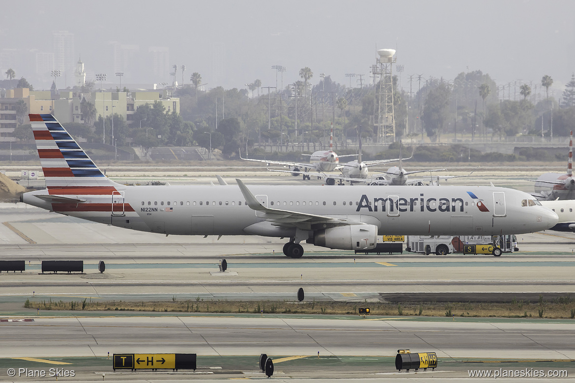 American Airlines Airbus A321-200 N122NN at Los Angeles International Airport (KLAX/LAX) American Airlines Airbus A321-200 N122NN at Los Angeles International Airport (KLAX/LAX)