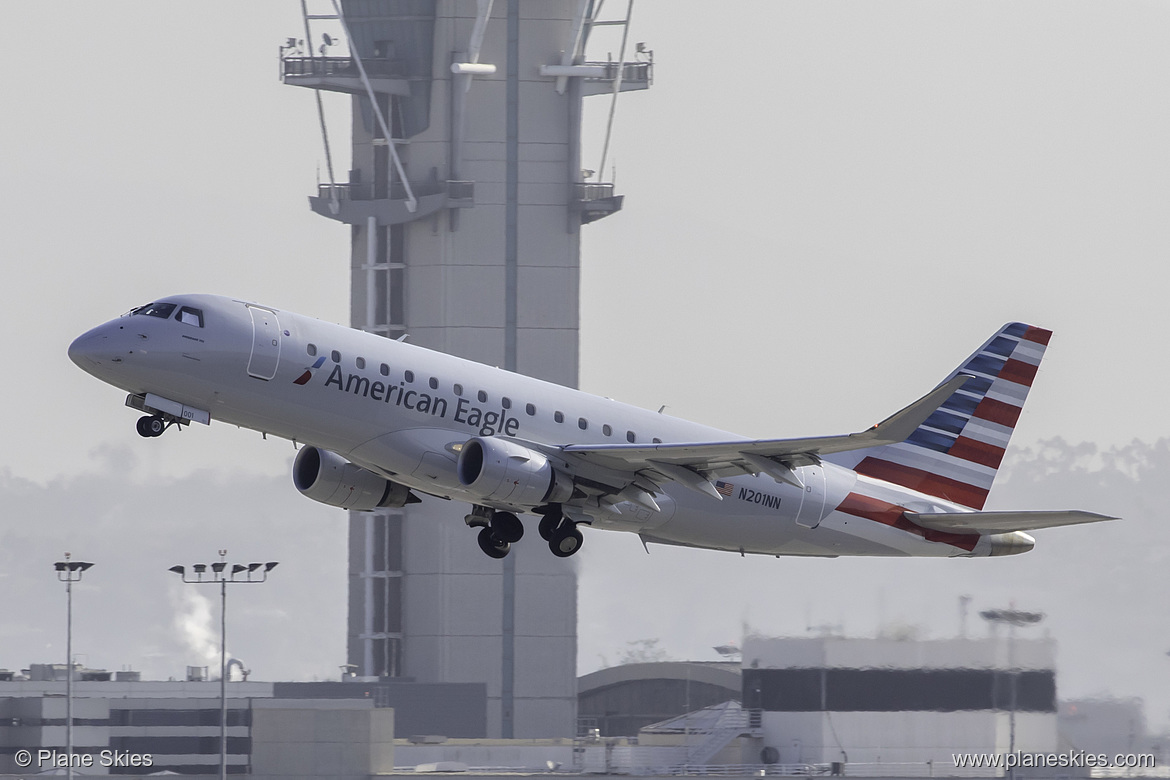 Compass Airlines Embraer ERJ-175 N201NN at Los Angeles International Airport (KLAX/LAX)