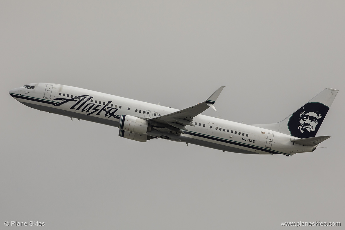 Alaska Airlines Boeing 737-900ER N471AS at Los Angeles International Airport (KLAX/LAX) Alaska Airlines Boeing 737-900ER N471AS at Los Angeles International Airport (KLAX/LAX)