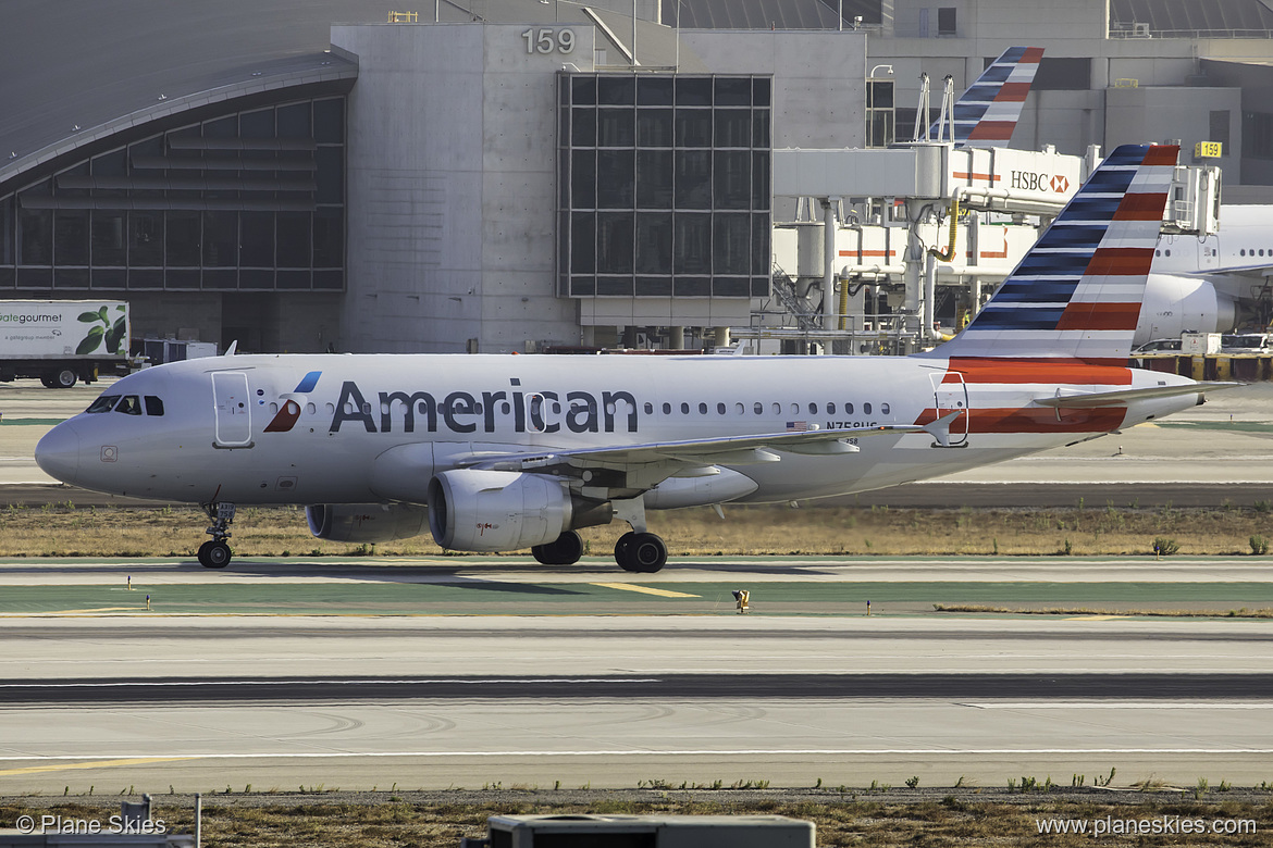 American Airlines Airbus A319-100 N758US at Los Angeles International Airport (KLAX/LAX) American Airlines Airbus A319-100 N758US at Los Angeles International Airport (KLAX/LAX)