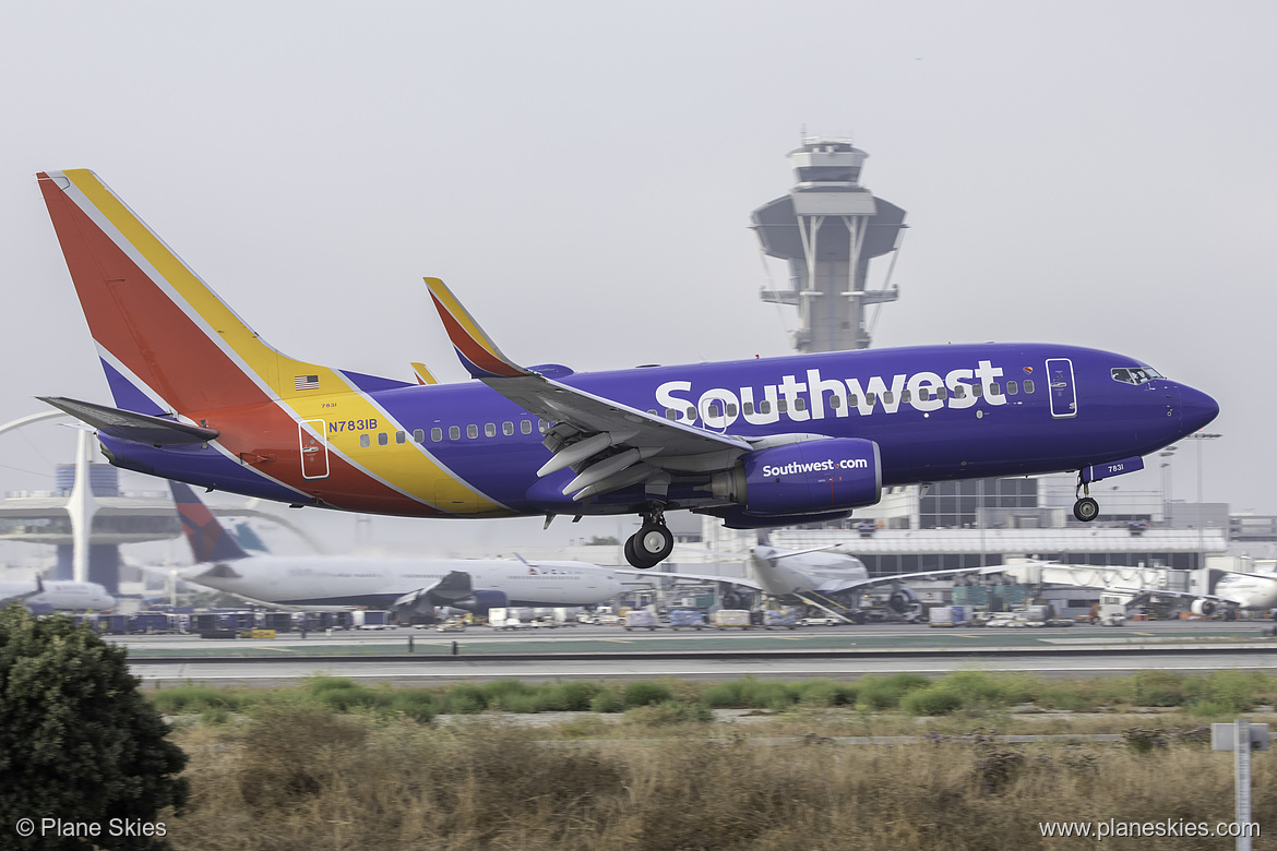 Southwest Airlines Boeing 737-700 N7831B at Los Angeles International Airport (KLAX/LAX) Southwest Airlines Boeing 737-700 N7831B at Los Angeles International Airport (KLAX/LAX)
