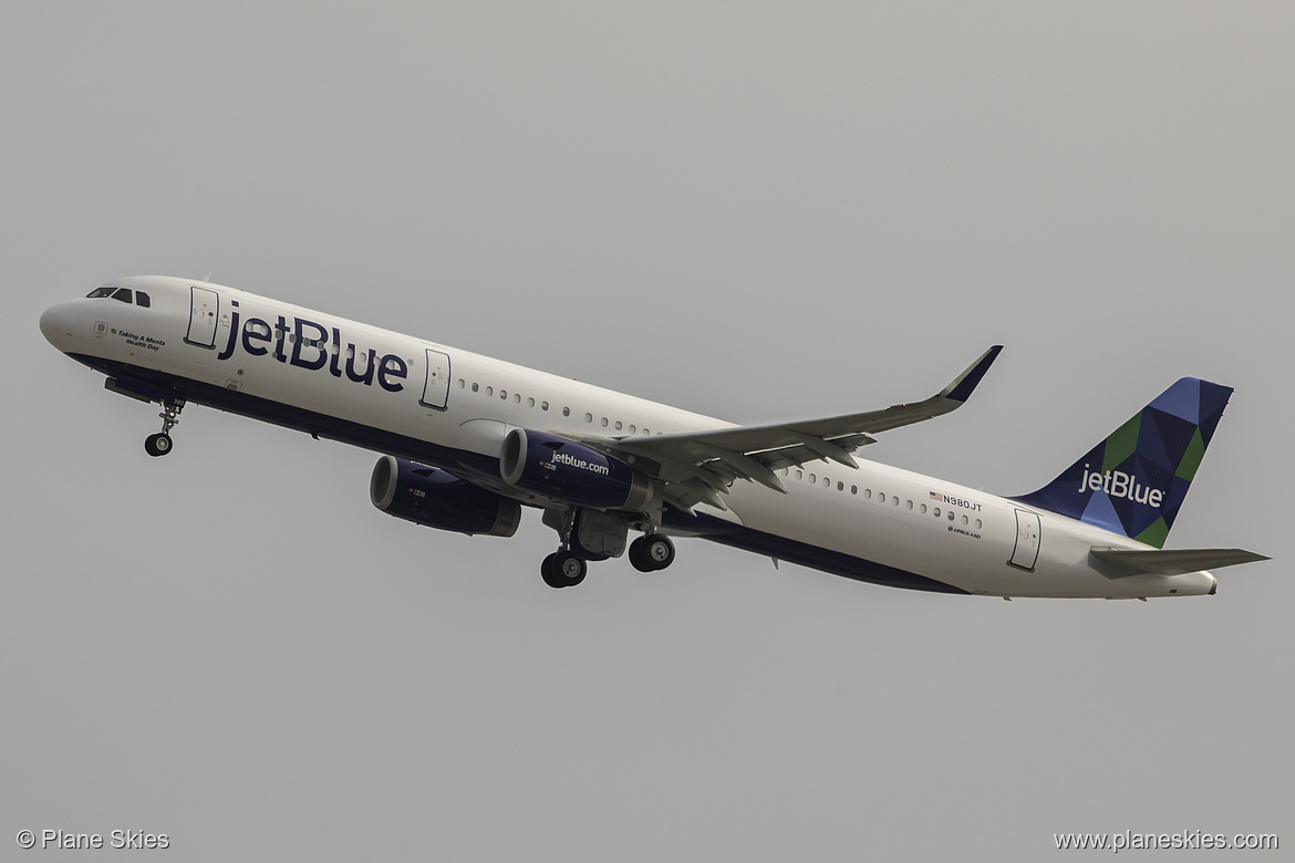 JetBlue Airways Airbus A321-200 N980JT at Los Angeles International Airport (KLAX/LAX) JetBlue Airways Airbus A321-200 N980JT at Los Angeles International Airport (KLAX/LAX)