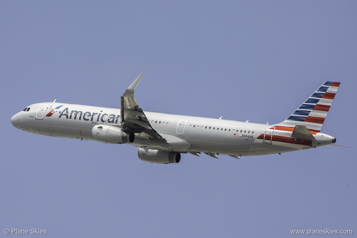 American Airlines Airbus A321-200 N994AN at Los Angeles International Airport (KLAX/LAX) American Airlines Airbus A321-200 N994AN at Los Angeles International Airport (KLAX/LAX)