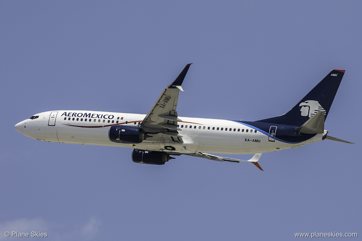 Aeroméxico Boeing 737-800 XA-AMU at Los Angeles International Airport (KLAX/LAX)