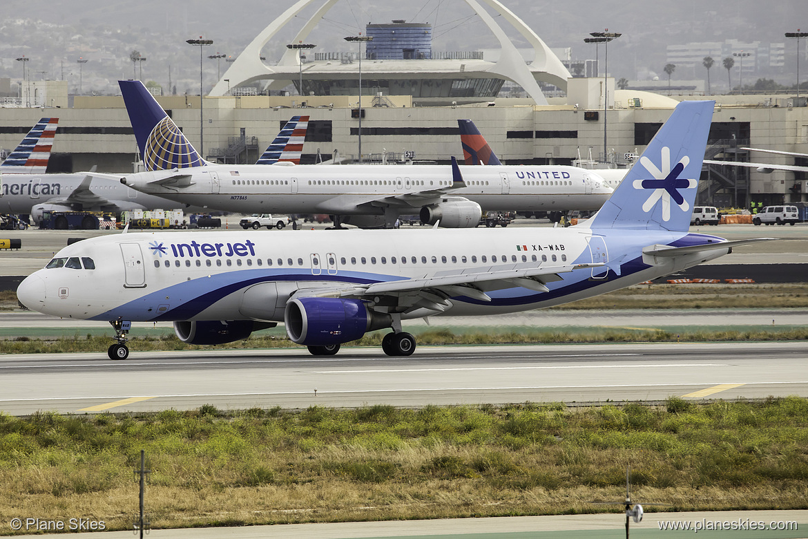 Interjet Airbus A320-200 XA-WAB at Los Angeles International Airport (KLAX/LAX)