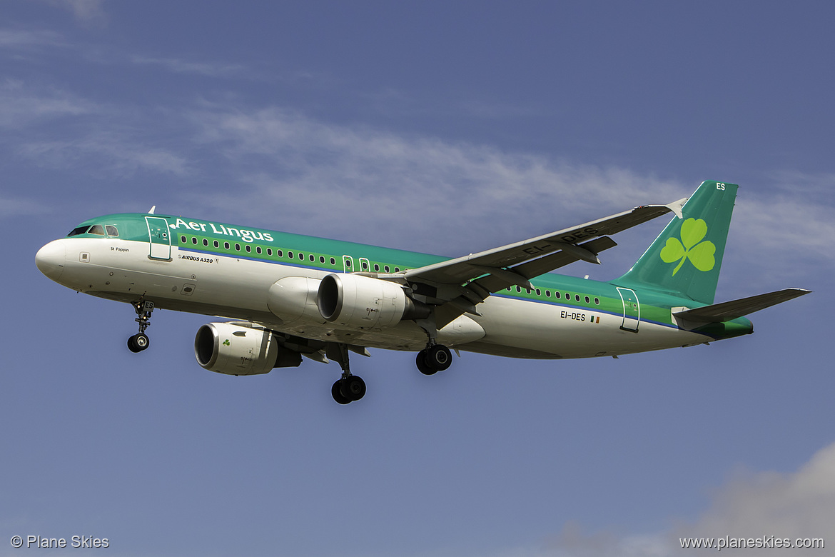 Aer Lingus Airbus A320-200 EI-DES at London Heathrow Airport (EGLL/LHR)