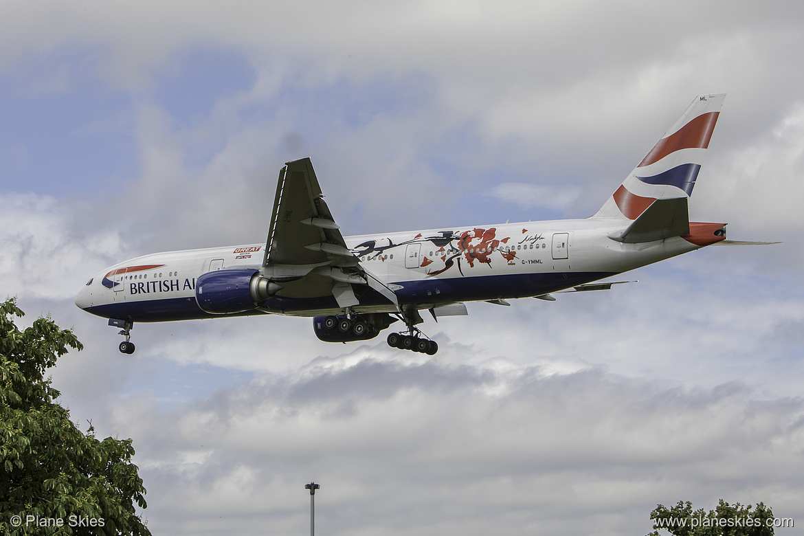 British Airways Boeing 777-200ER G-YMML at London Heathrow Airport (EGLL/LHR) British Airways Boeing 777-200ER G-YMML at London Heathrow Airport (EGLL/LHR)