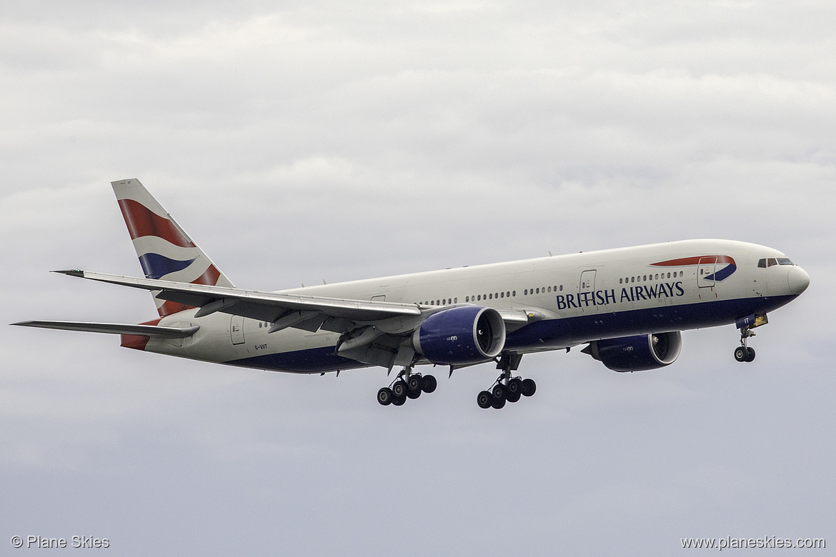 British Airways Boeing 777-200ER G-VIIT at Orlando International Airport (KMCO/MCO) British Airways Boeing 777-200ER G-VIIT at Orlando International Airport (KMCO/MCO)