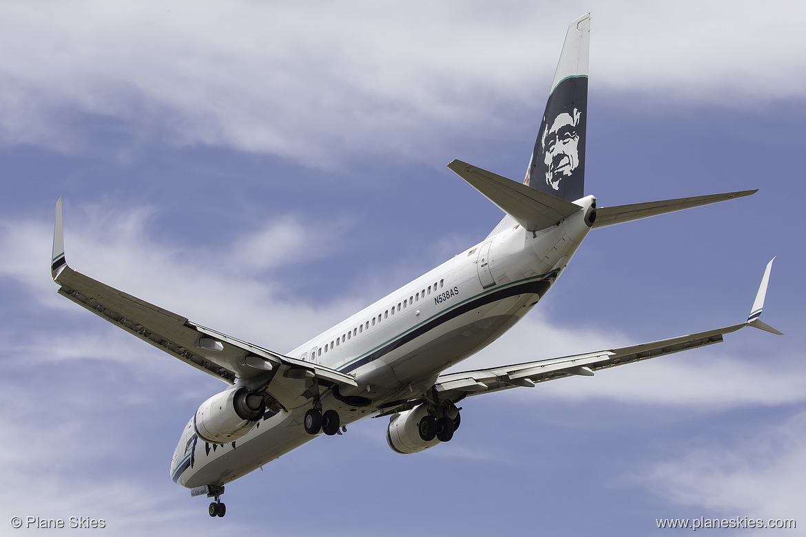 Alaska Airlines Boeing 737-800 N538AS at Seattle Tacoma International Airport (KSEA/SEA)