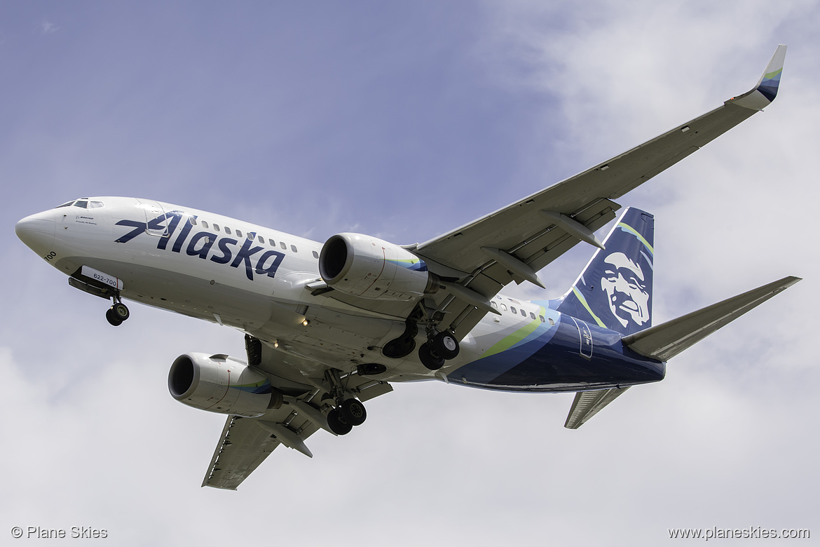 Alaska Airlines Boeing 737-700 N622AS at Seattle Tacoma International Airport (KSEA/SEA) Alaska Airlines Boeing 737-700 N622AS at Seattle Tacoma International Airport (KSEA/SEA)