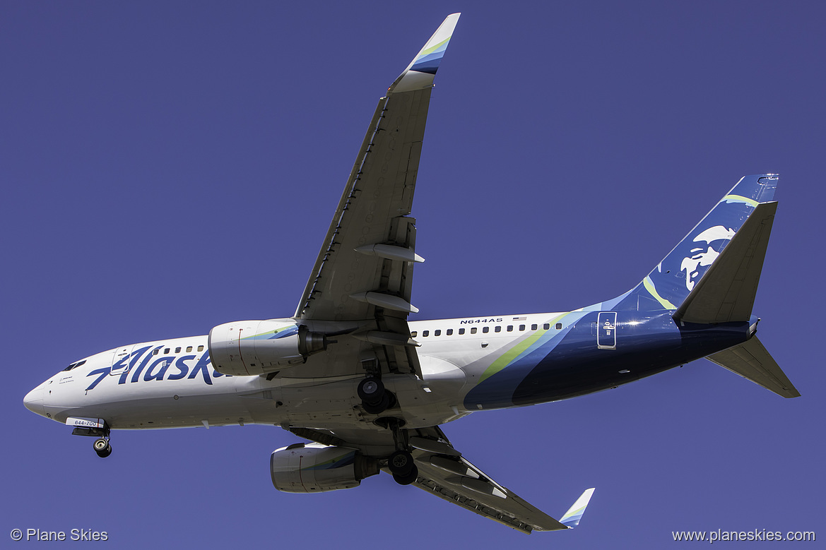 Alaska Airlines Boeing 737-700 N644AS at Seattle Tacoma International Airport (KSEA/SEA)