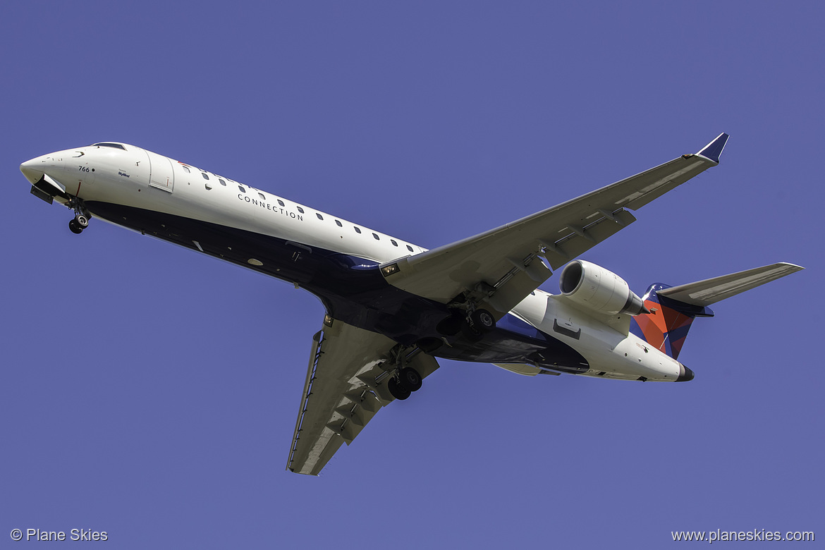 SkyWest Airlines Canadair CRJ-700 N766SK at Seattle Tacoma International Airport (KSEA/SEA)