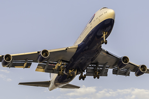 British Airways Boeing 747-400 G-BNLK at McCarran International Airport (KLAS/LAS) British Airways Boeing 747-400 G-BNLK at McCarran International Airport (KLAS/LAS)