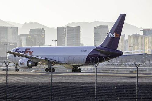 FedEx Boeing 767-300F N143FE at McCarran International Airport (KLAS/LAS)