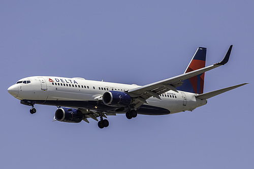 Delta Air Lines Boeing 737-800 N379DA at McCarran International Airport (KLAS/LAS) Delta Air Lines Boeing 737-800 N379DA at McCarran International Airport (KLAS/LAS)