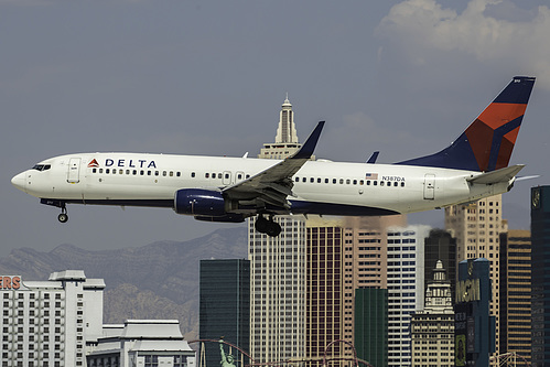 Delta Air Lines Boeing 737-800 N387DA at McCarran International Airport (KLAS/LAS) Delta Air Lines Boeing 737-800 N387DA at McCarran International Airport (KLAS/LAS)