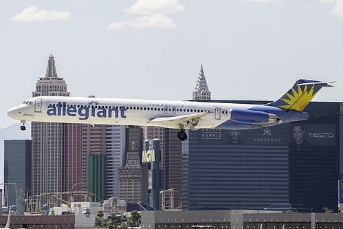 Allegiant Air McDonnell Douglas MD-88 N402NV at McCarran International Airport (KLAS/LAS) Allegiant Air McDonnell Douglas MD-88 N402NV at McCarran International Airport (KLAS/LAS)