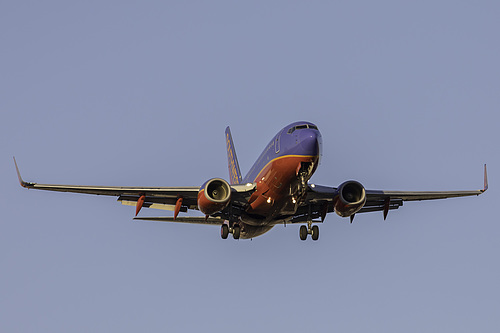 Southwest Airlines Boeing 737-700 N432WN at McCarran International Airport (KLAS/LAS)