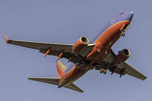 Southwest Airlines Boeing 737-700 N707SA at McCarran International Airport (KLAS/LAS)