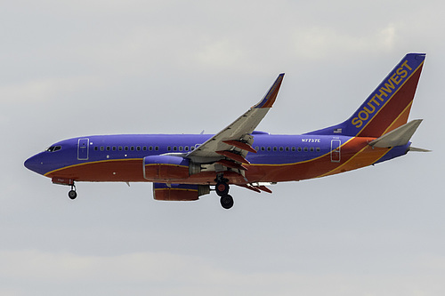 Southwest Airlines Boeing 737-700 N7737E at McCarran International Airport (KLAS/LAS) Southwest Airlines Boeing 737-700 N7737E at McCarran International Airport (KLAS/LAS)