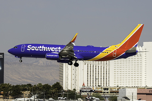 Southwest Airlines Boeing 737-800 N8528Q at McCarran International Airport (KLAS/LAS)