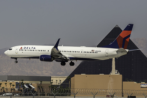 Delta Air Lines Boeing 737-900ER N866DN at McCarran International Airport (KLAS/LAS) Delta Air Lines Boeing 737-900ER N866DN at McCarran International Airport (KLAS/LAS)