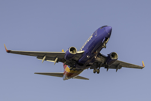 Southwest Airlines Boeing 737-700 N905WN at McCarran International Airport (KLAS/LAS)