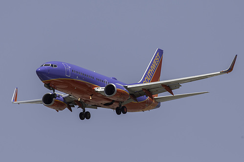 Southwest Airlines Boeing 737-700 N957WN at McCarran International Airport (KLAS/LAS)