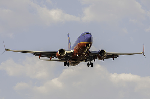 Southwest Airlines Boeing 737-700 N963WN at McCarran International Airport (KLAS/LAS)
