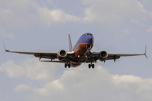Southwest Airlines Boeing 737-700 N963WN at McCarran International Airport (KLAS/LAS) Southwest Airlines Boeing 737-700 N963WN at McCarran International Airport (KLAS/LAS)