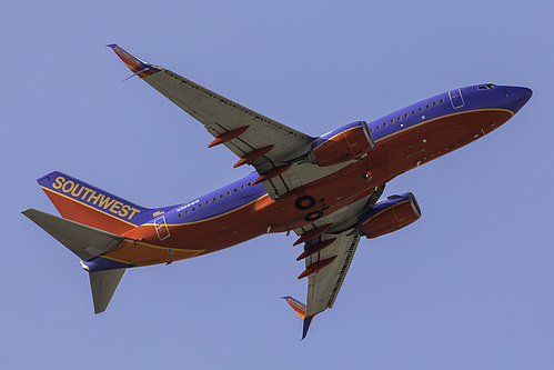 Southwest Airlines Boeing 737-700 N968WN at McCarran International Airport (KLAS/LAS) Southwest Airlines Boeing 737-700 N968WN at McCarran International Airport (KLAS/LAS)