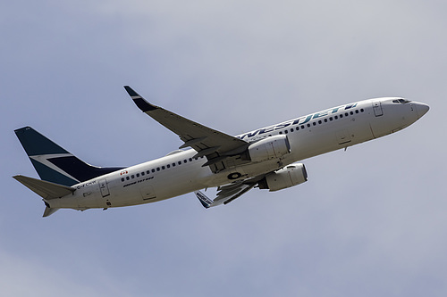 WestJet Boeing 737-800 C-FCNW at Los Angeles International Airport (KLAX/LAX)