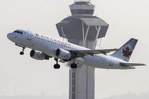 Air Canada Airbus A320-200 C-GJVT at Los Angeles International Airport (KLAX/LAX) Air Canada Airbus A320-200 C-GJVT at Los Angeles International Airport (KLAX/LAX)