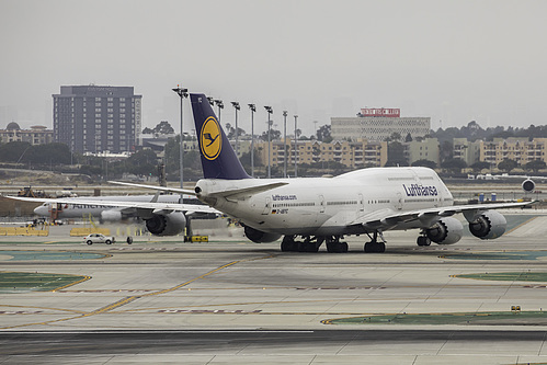 Lufthansa Boeing 747-8i D-ABYC at Los Angeles International Airport (KLAX/LAX)