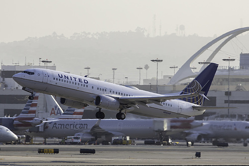 United Airlines Boeing 737-800 N14240 at Los Angeles International Airport (KLAX/LAX) United Airlines Boeing 737-800 N14240 at Los Angeles International Airport (KLAX/LAX)