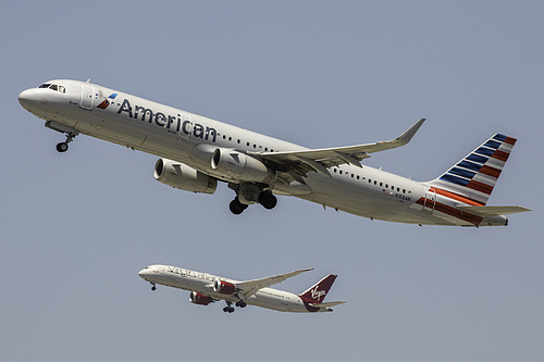 American Airlines Airbus A321-200 N158AN at Los Angeles International Airport (KLAX/LAX) American Airlines Airbus A321-200 N158AN at Los Angeles International Airport (KLAX/LAX)