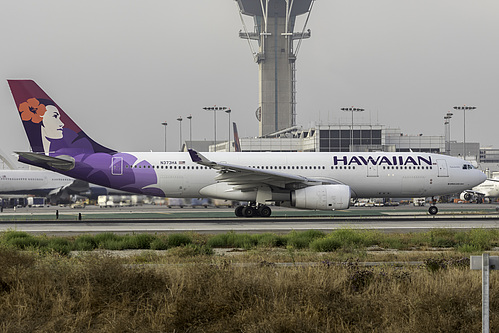 Hawaiian Airlines Airbus A330-200 N373HA at Los Angeles International Airport (KLAX/LAX)