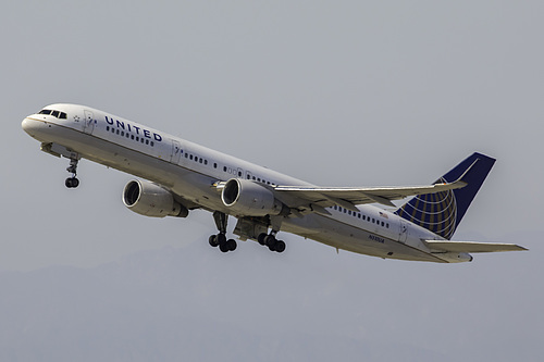 United Airlines Boeing 757-200 N510UA at Los Angeles International Airport (KLAX/LAX)