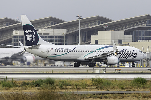 Alaska Airlines Boeing 737-800 N568AS at Los Angeles International Airport (KLAX/LAX) Alaska Airlines Boeing 737-800 N568AS at Los Angeles International Airport (KLAX/LAX)