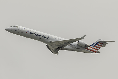 SkyWest Airlines Canadair CRJ-700 N730SK at Los Angeles International Airport (KLAX/LAX)